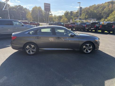 Used 2018 Honda Accord EX-L image 2