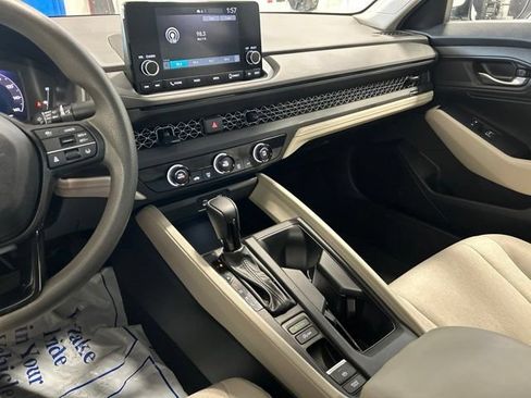 Used 2023 Honda Accord LX image 28