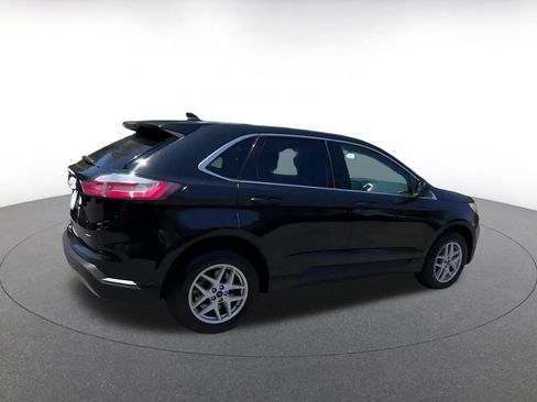 Used 2024 Ford Edge SEL AWD/4WD image 12