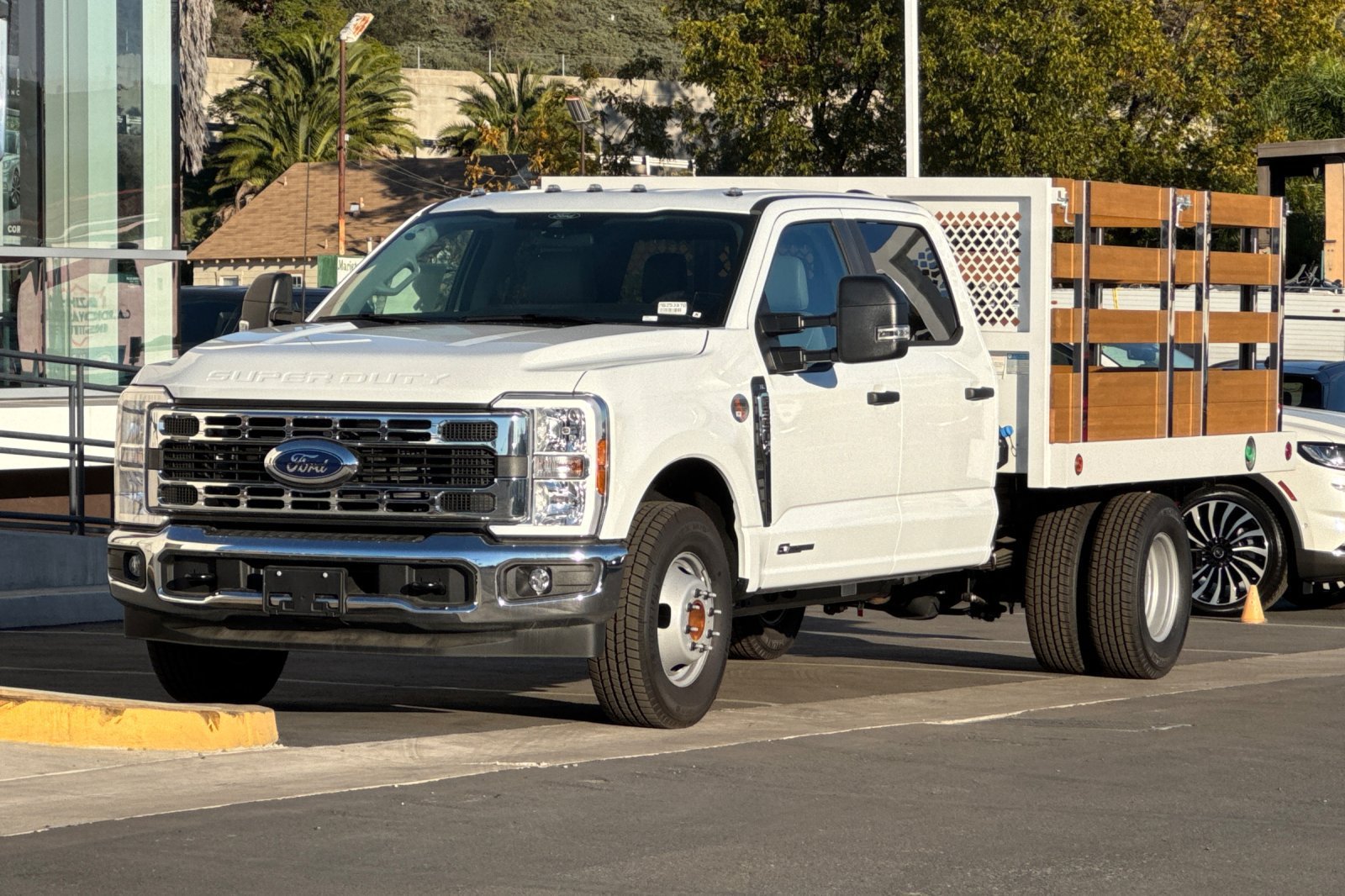 New 2025 Ford F350 XL w/ XL Chrome Package RWD image 7