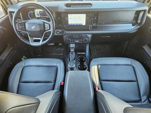 Used 2021 Ford Bronco Black Diamond w/ Sasquatch Package image 19