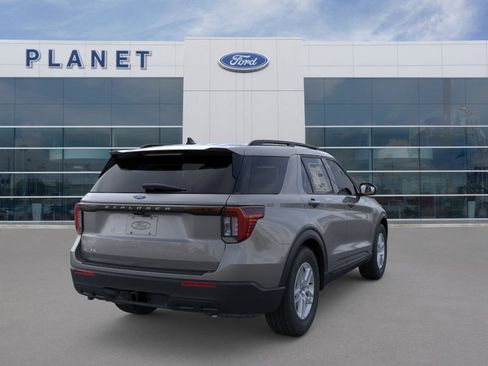 New 2026 Ford Explorer Active RWD image 10