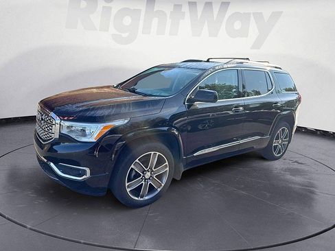 Used 2019 GMC Acadia Denali w/ Technology Package AWD/4WD image 1