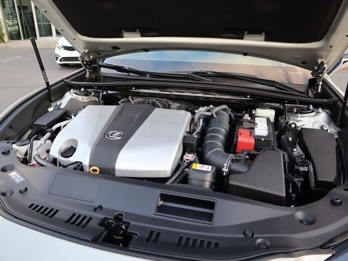 Used 2025 Lexus ES 350 w/ Premium Package image 14