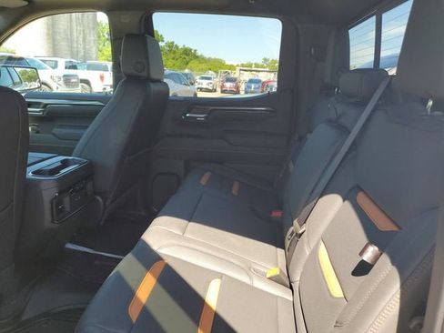 New 2026 GMC Sierra 1500 AT4 w/ AT4 Premium Package AWD/4WD image 12
