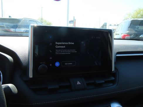 Used 2024 Toyota RAV4 LE FWD image 29