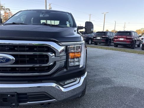 Used 2022 Ford F150 XLT w/ Equipment Group 302A High image 9