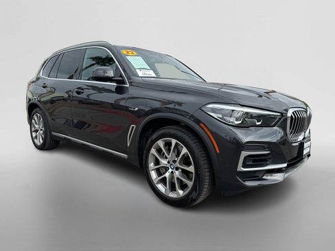 Used 2023 BMW X5 xDrive45e w/ Climate Comfort Package image 6
