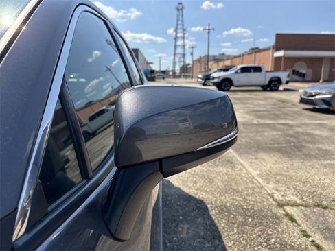 Used 2025 Toyota RAV4 XLE Premium image 11