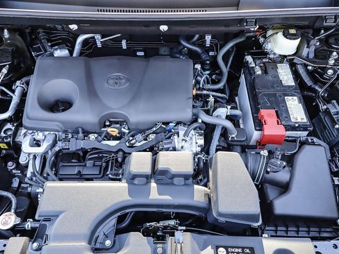 New 2025 Toyota RAV4 XLE image 12