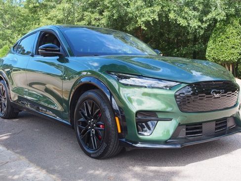 Certified 2025 Ford Mustang Mach-E Premium w/ Sport Appearance Package AWD/4WD image 1