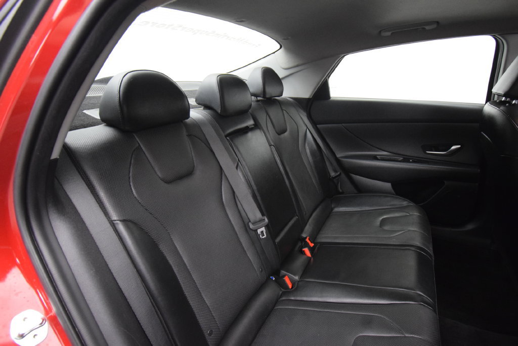 Used 2023 Hyundai Elantra Limited w/ Cargo Package FWD image 20