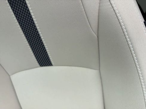 Used 2020 Honda Civic LX image 15