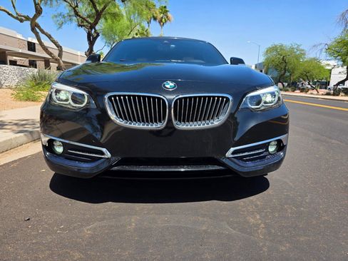Used 2020 BMW 230i Convertible w/ Premium Package RWD image 17