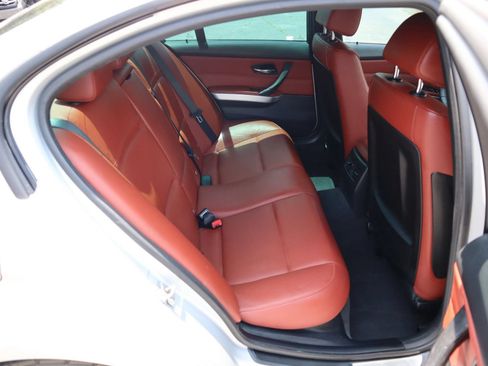 Used 2011 BMW 328i Sedan RWD image 21