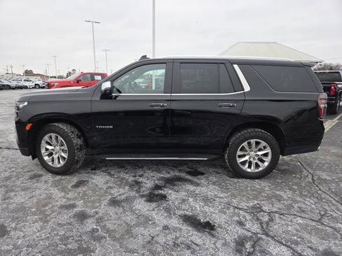 Used 2021 Chevrolet Tahoe Premier w/ Premium Package image 31