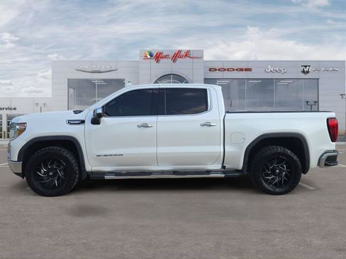 Used 2021 GMC Sierra 1500 SLT RWD image 2