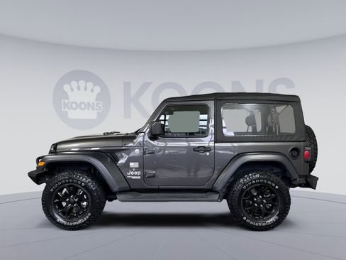 Used 2019 Jeep Wrangler Sport image 2