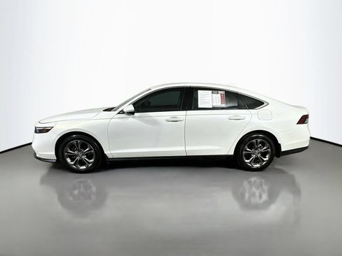 Used 2023 Honda Accord EX image 5