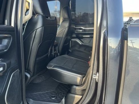 Used 2019 RAM 1500 Laramie image 22