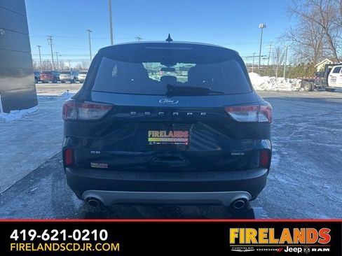 Used 2020 Ford Escape SE Sport image 10