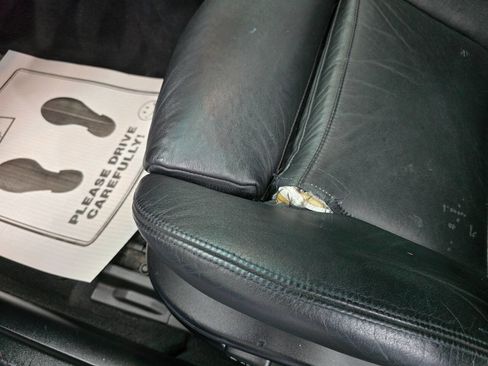 Used 2002 BMW 325Ci Convertible image 21