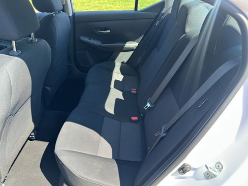 Used 2023 Nissan Sentra SV image 13