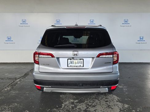 Used 2021 Honda Pilot Touring image 5