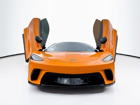 Used 2025 McLaren GTS image 35
