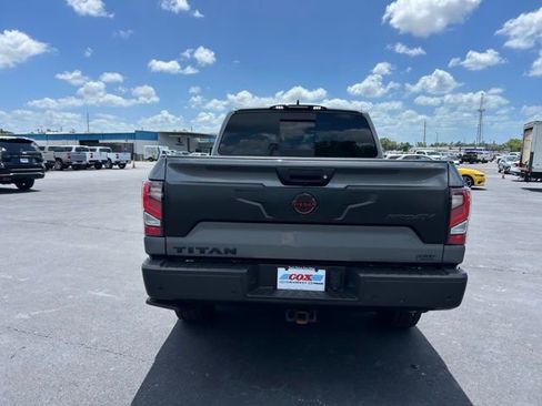 Used 2024 Nissan Titan PRO-4X w/ Pro-4x Convenience Package image 5