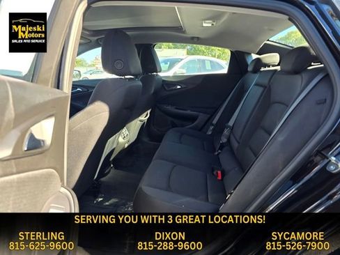 Used 2024 Chevrolet Malibu LT image 18