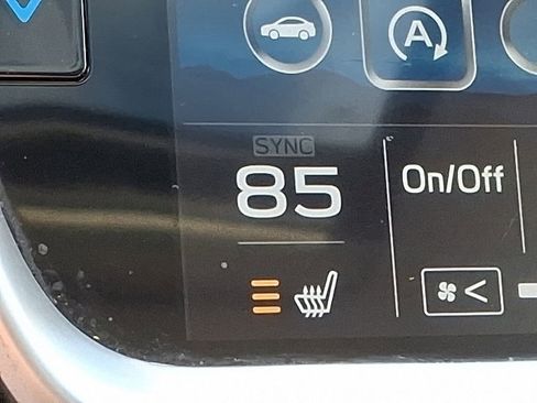 Used 2022 Subaru Outback Limited image 24