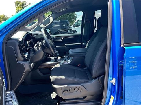 Used 2025 Chevrolet Silverado 1500 RST AWD/4WD image 22