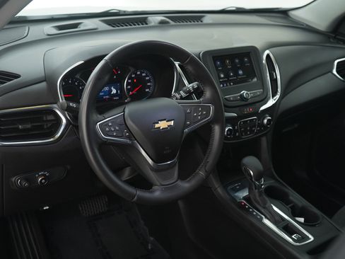 Used 2022 Chevrolet Equinox LT image 24