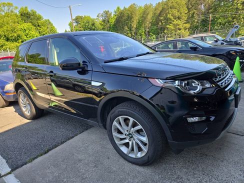 Used 2019 Land Rover Discovery Sport HSE AWD/4WD image 4