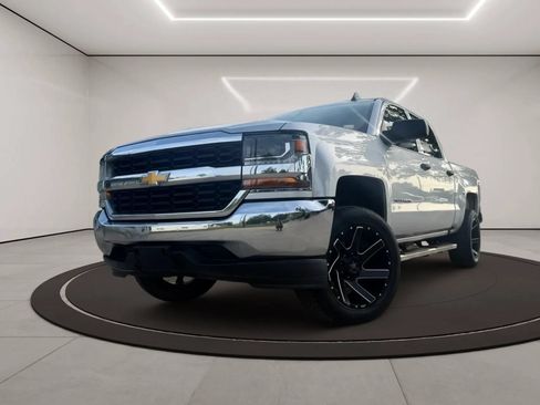 Used 2017 Chevrolet Silverado 1500 LS w/ LS Convenience Package RWD image 5