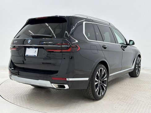 Certified 2024 BMW X7 xDrive40i w/ Premium Package AWD/4WD image 9