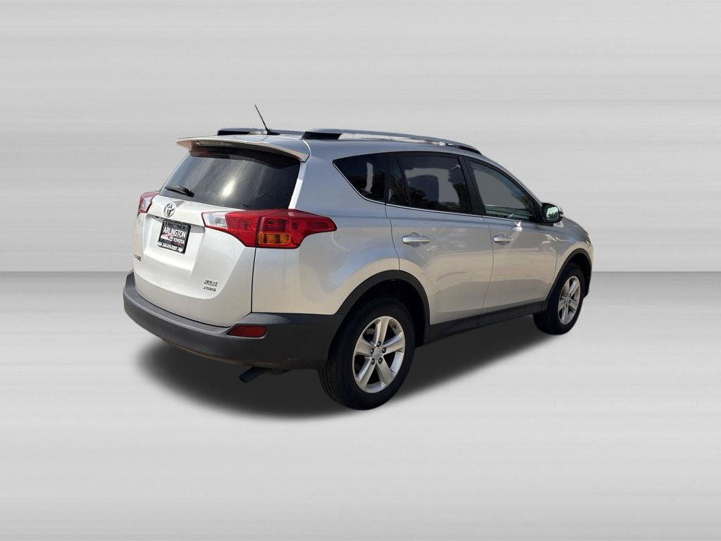 Used 2014 Toyota RAV4 XLE AWD/4WD image 3
