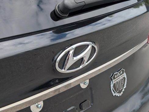 Used 2019 Hyundai Santa Fe SEL image 35