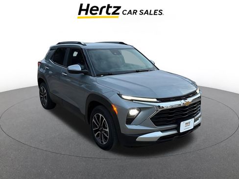 Used 2025 Chevrolet TrailBlazer LT image 1