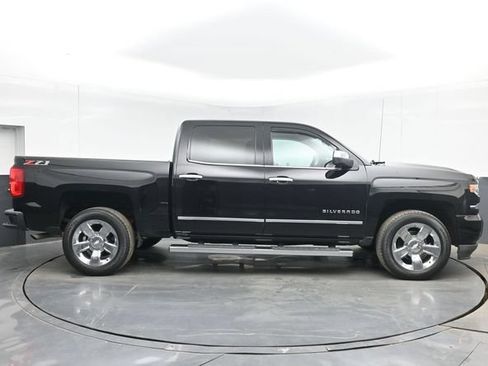 Used 2018 Chevrolet Silverado 1500 LTZ Z71 w/ LTZ Plus Package AWD/4WD image 15