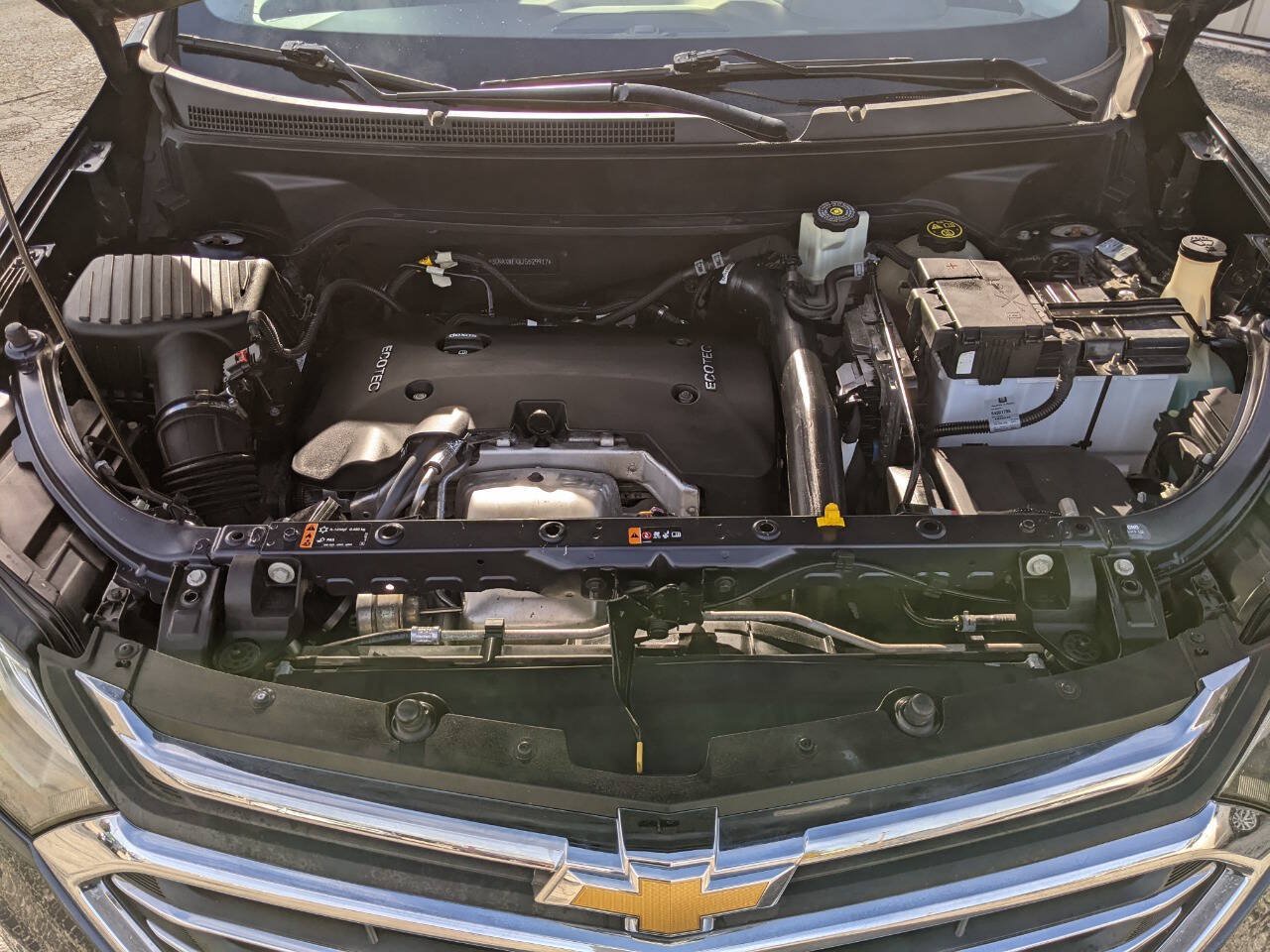 Used 2018 Chevrolet Equinox Premier AWD/4WD image 23
