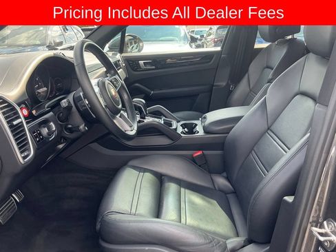 Used 2020 Porsche Cayenne S AWD/4WD image 8