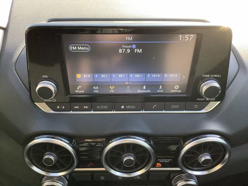 New 2025 Nissan Sentra S image 18