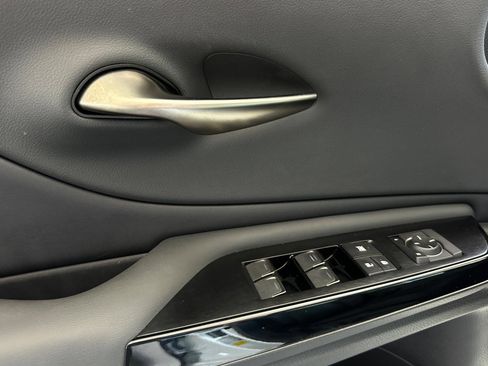 Used 2022 Lexus ES 350 w/ Accessory Package 2 FWD image 10