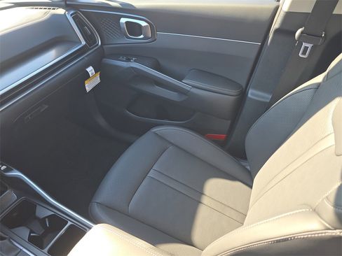 New 2026 Kia Sorento S image 15