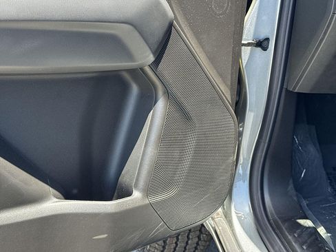 New 2026 GMC Canyon Elevation w/ LPO, Black Badging Package RWD image 18