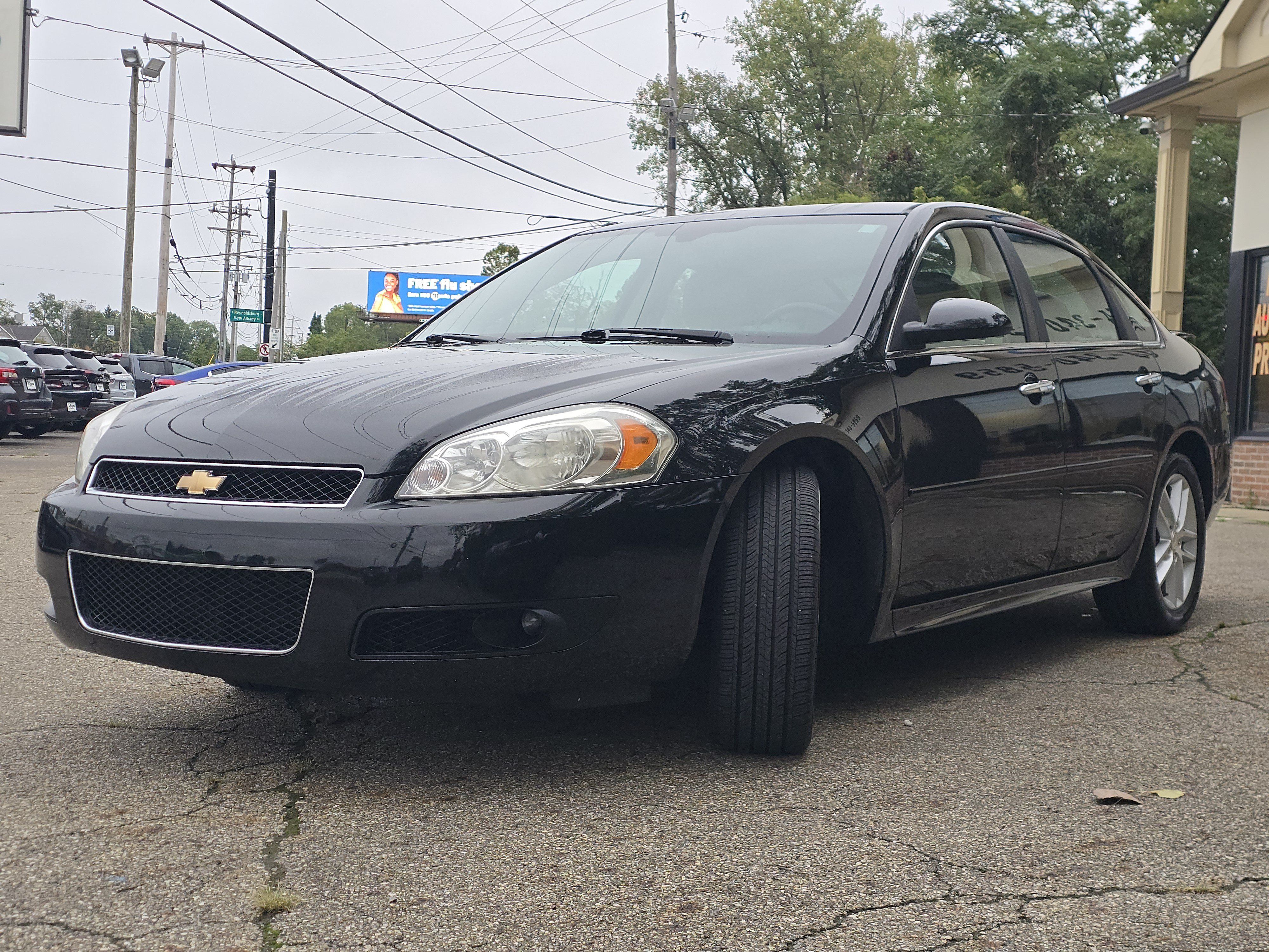 Used 2014 Chevrolet Impala LTZ FWD image 3