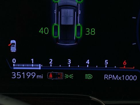 Used 2023 Cadillac Escalade Premium Luxury Platinum image 23