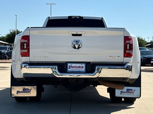 Used 2024 RAM 3500 Limited AWD/4WD image 8